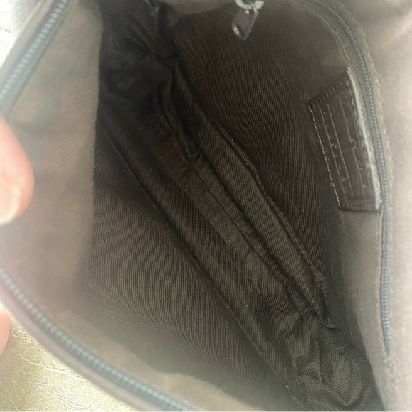 Tommy Hilfiger Dark Brown Leather Purse - Picture 15 of 15